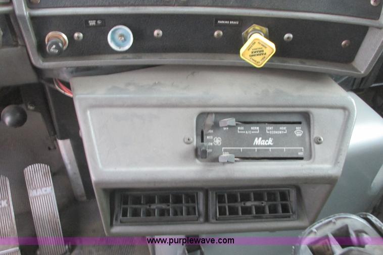 image for item I3482 1998 Mack DM690S liquid vacuum truck with liquid ring blower