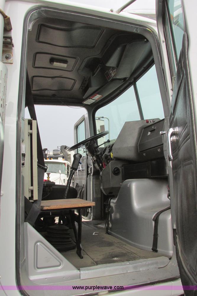 image for item I3482 1998 Mack DM690S liquid vacuum truck with liquid ring blower