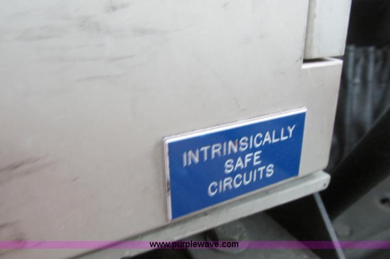 image for item I3482 1998 Mack DM690S liquid vacuum truck with liquid ring blower