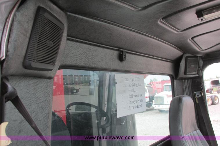 image for item I3482 1998 Mack DM690S liquid vacuum truck with liquid ring blower