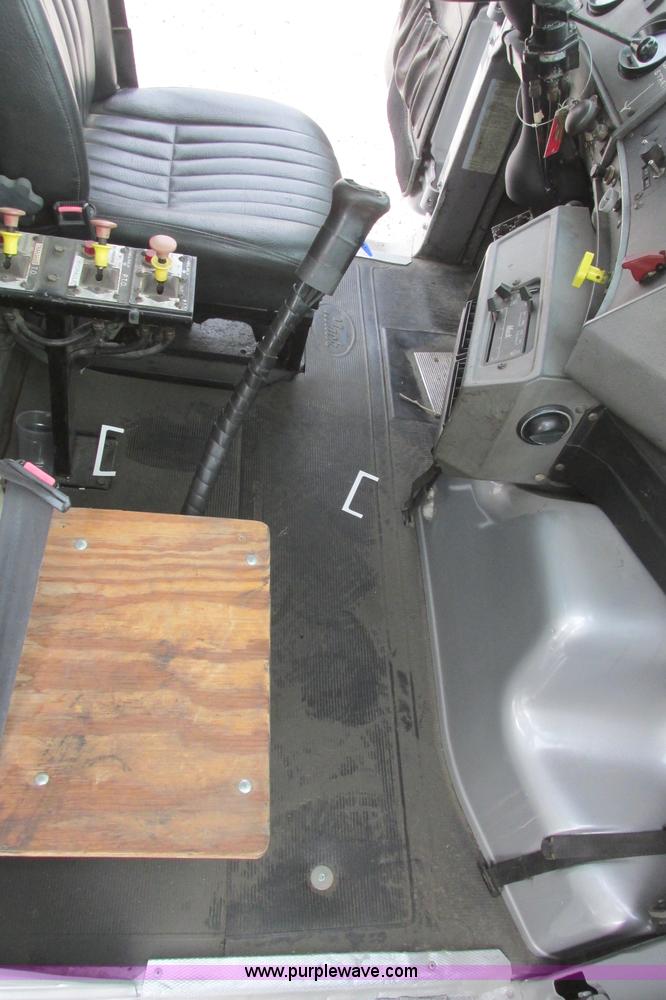 image for item I3482 1998 Mack DM690S liquid vacuum truck with liquid ring blower