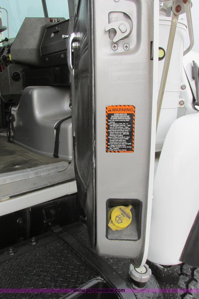 image for item I3482 1998 Mack DM690S liquid vacuum truck with liquid ring blower