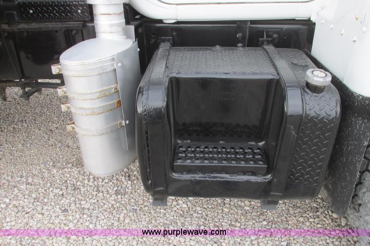 image for item I3482 1998 Mack DM690S liquid vacuum truck with liquid ring blower