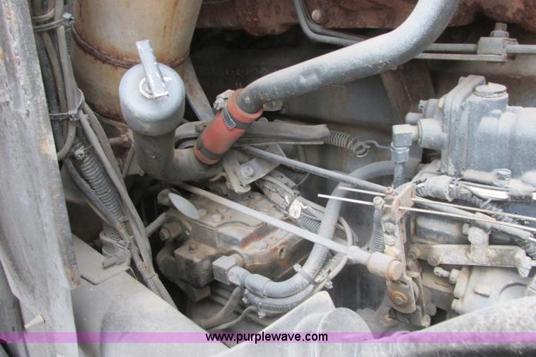 image for item I3482 1998 Mack DM690S liquid vacuum truck with liquid ring blower