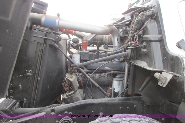 image for item I3482 1998 Mack DM690S liquid vacuum truck with liquid ring blower