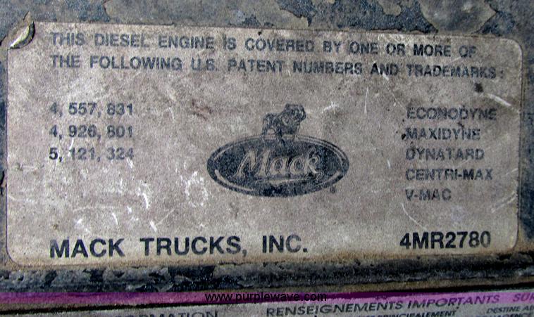image for item I3482 1998 Mack DM690S liquid vacuum truck with liquid ring blower