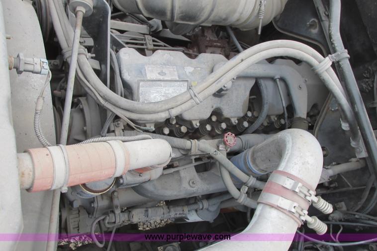 image for item I3482 1998 Mack DM690S liquid vacuum truck with liquid ring blower