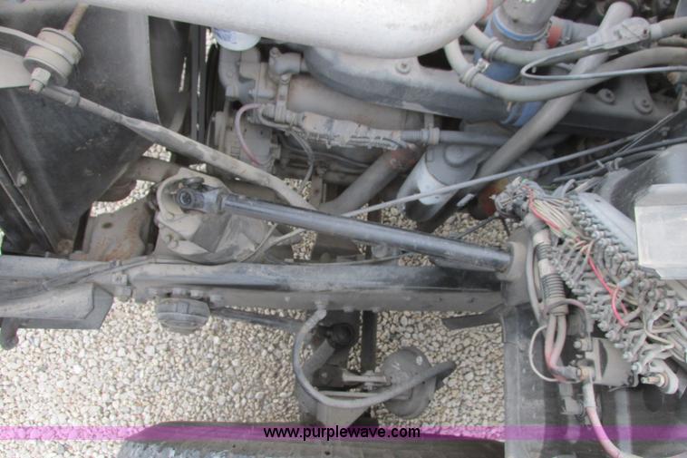 image for item I3482 1998 Mack DM690S liquid vacuum truck with liquid ring blower