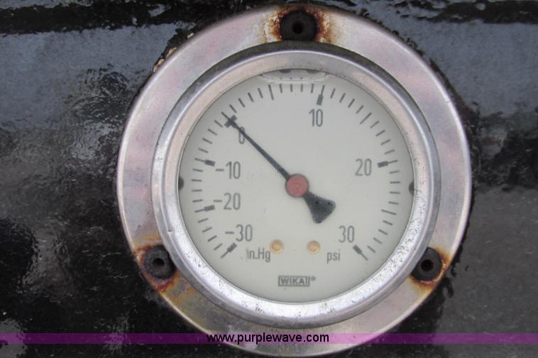 image for item I3482 1998 Mack DM690S liquid vacuum truck with liquid ring blower