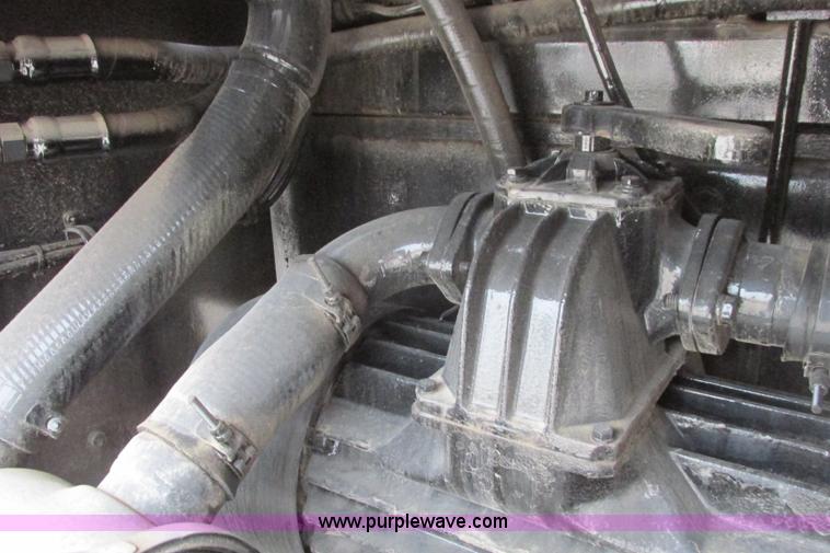 image for item I3482 1998 Mack DM690S liquid vacuum truck with liquid ring blower