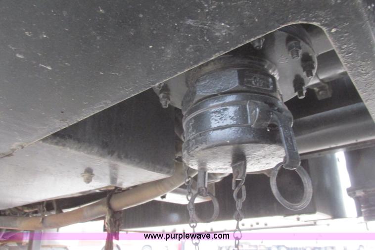 image for item I3482 1998 Mack DM690S liquid vacuum truck with liquid ring blower