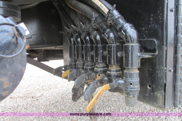 image for item I3482 1998 Mack DM690S liquid vacuum truck with liquid ring blower