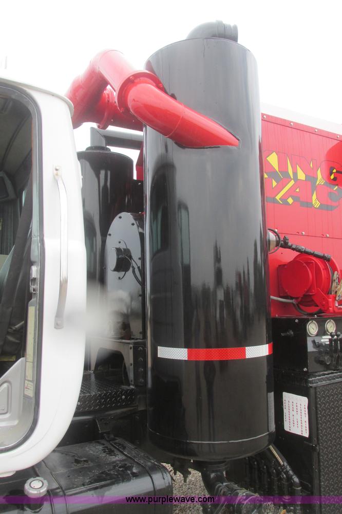 image for item I3482 1998 Mack DM690S liquid vacuum truck with liquid ring blower