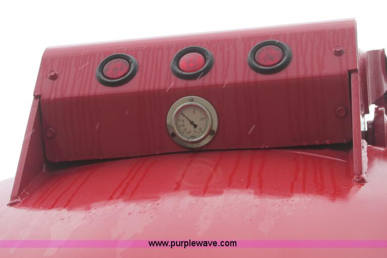 image for item I3482 1998 Mack DM690S liquid vacuum truck with liquid ring blower