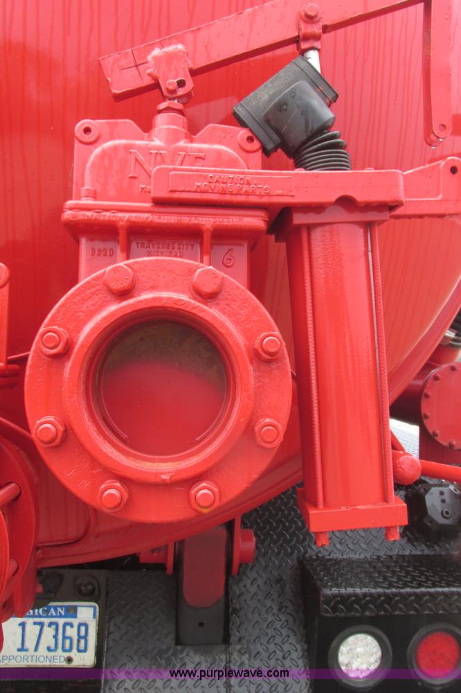 image for item I3482 1998 Mack DM690S liquid vacuum truck with liquid ring blower