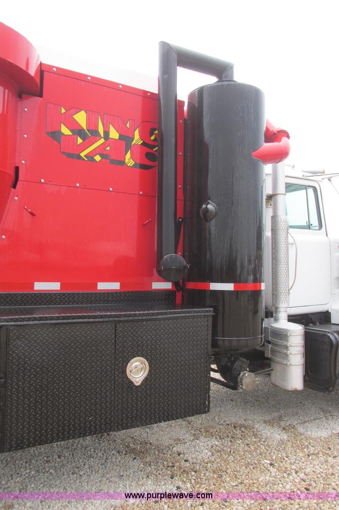 image for item I3482 1998 Mack DM690S liquid vacuum truck with liquid ring blower