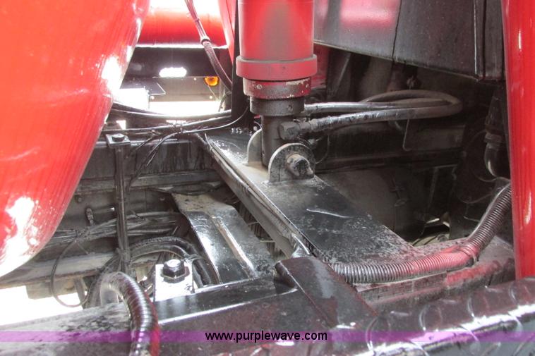 image for item I3482 1998 Mack DM690S liquid vacuum truck with liquid ring blower