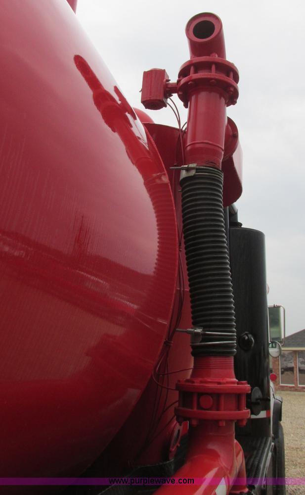 image for item I3482 1998 Mack DM690S liquid vacuum truck with liquid ring blower