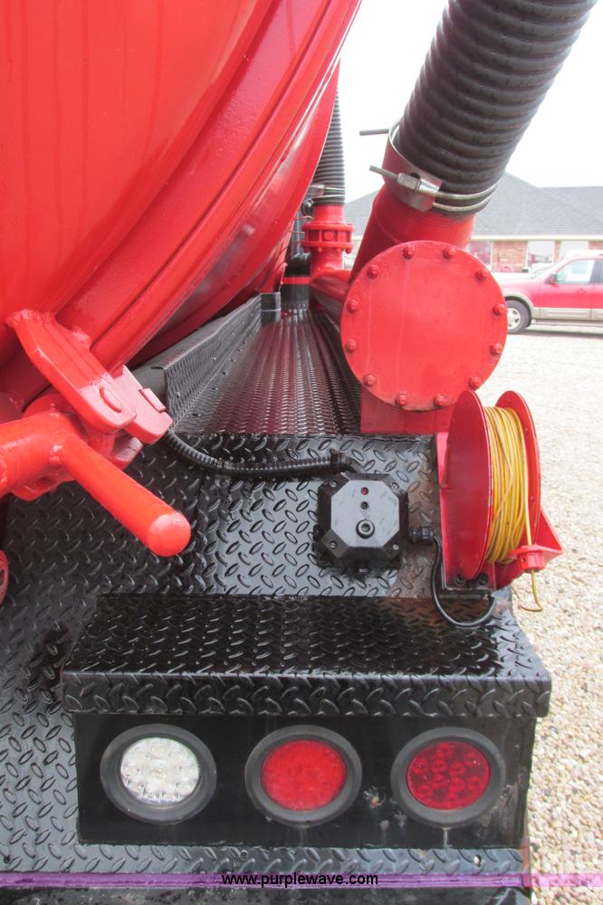 image for item I3482 1998 Mack DM690S liquid vacuum truck with liquid ring blower