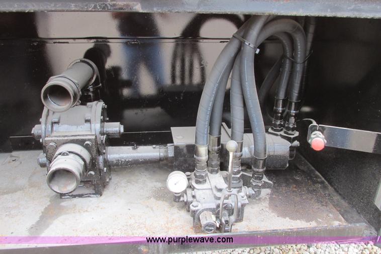 image for item I3482 1998 Mack DM690S liquid vacuum truck with liquid ring blower
