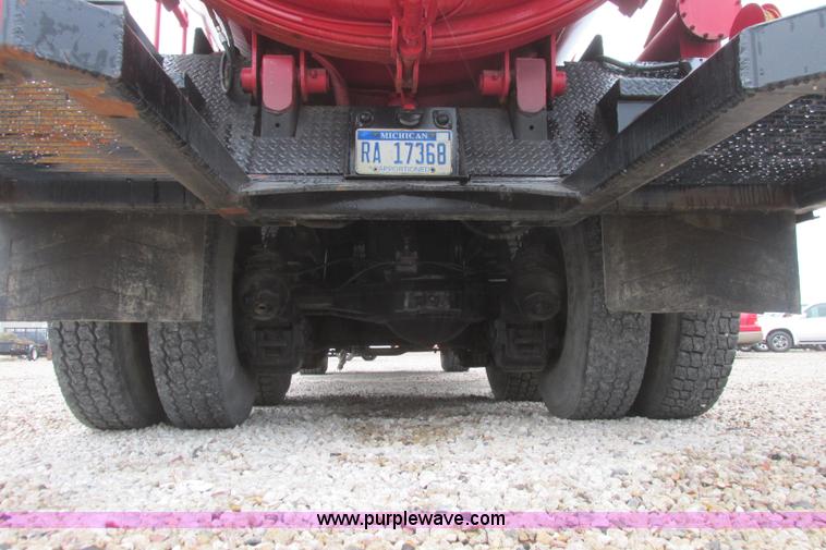 image for item I3482 1998 Mack DM690S liquid vacuum truck with liquid ring blower