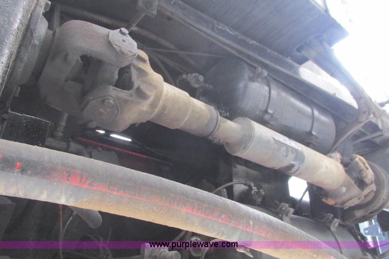 image for item I3482 1998 Mack DM690S liquid vacuum truck with liquid ring blower