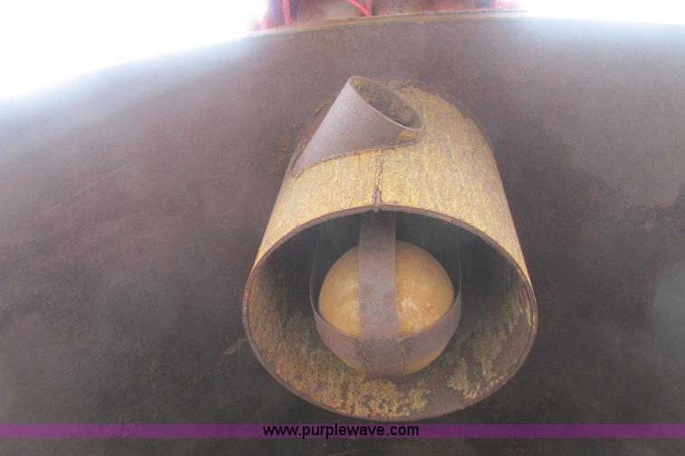 image for item I3482 1998 Mack DM690S liquid vacuum truck with liquid ring blower