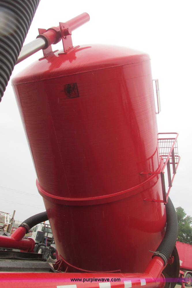 image for item I3482 1998 Mack DM690S liquid vacuum truck with liquid ring blower