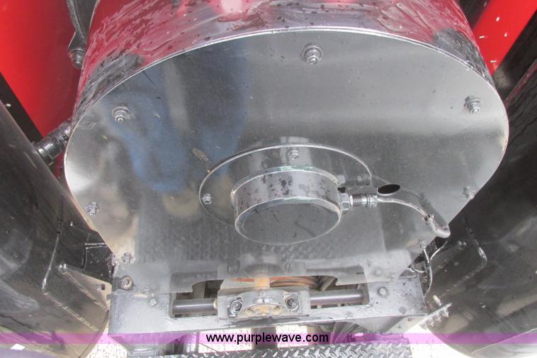 image for item I3482 1998 Mack DM690S liquid vacuum truck with liquid ring blower