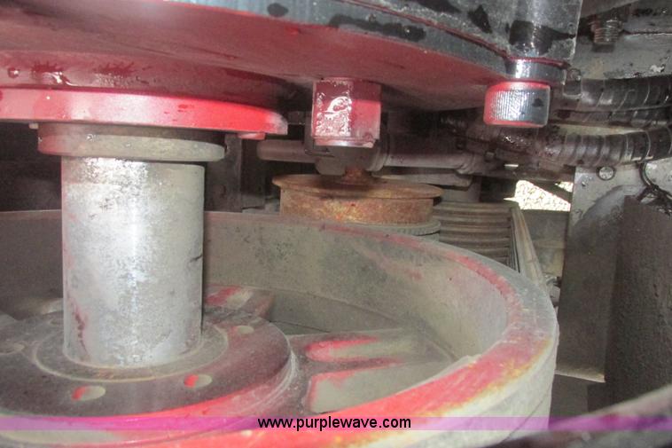 image for item I3482 1998 Mack DM690S liquid vacuum truck with liquid ring blower