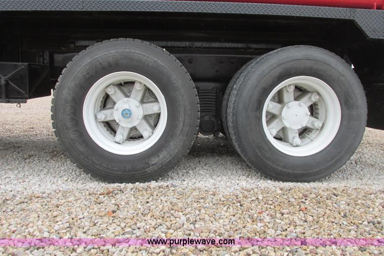 image for item I3482 1998 Mack DM690S liquid vacuum truck with liquid ring blower