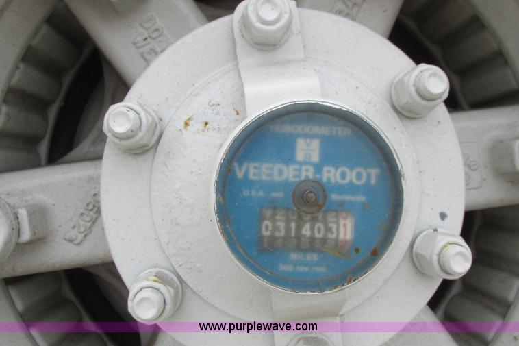 image for item I3482 1998 Mack DM690S liquid vacuum truck with liquid ring blower