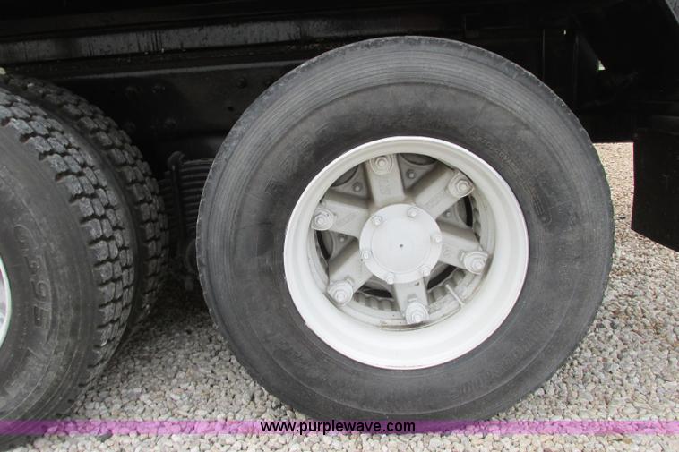 image for item I3482 1998 Mack DM690S liquid vacuum truck with liquid ring blower