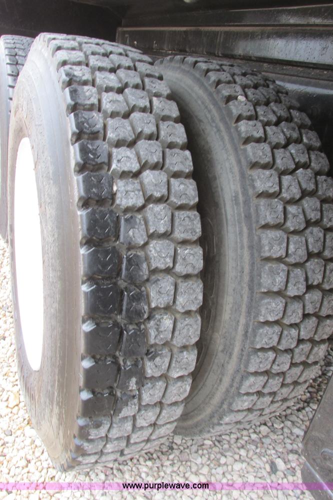 image for item I3482 1998 Mack DM690S liquid vacuum truck with liquid ring blower