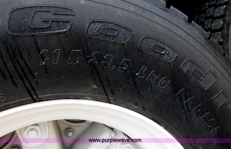 image for item I3482 1998 Mack DM690S liquid vacuum truck with liquid ring blower