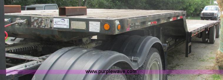 image for item I3835 1998 Specialized XL70LSD drop deck trailer