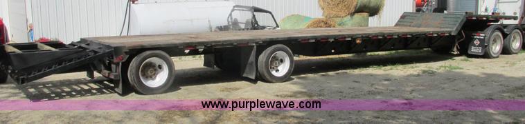image for item I3835 1998 Specialized XL70LSD drop deck trailer