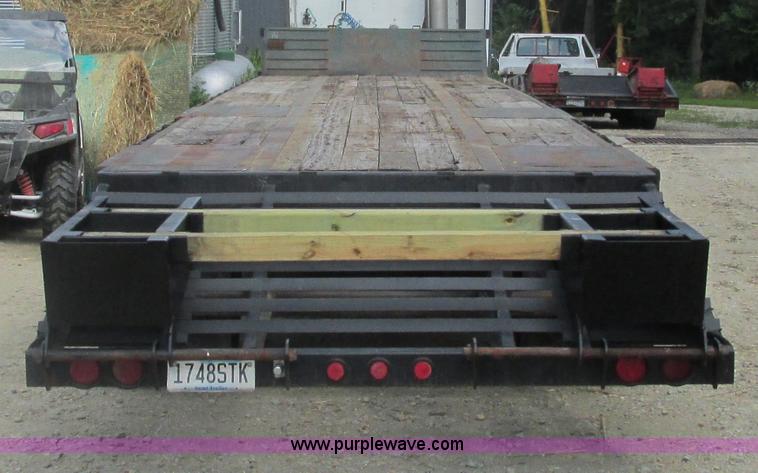 image for item I3835 1998 Specialized XL70LSD drop deck trailer