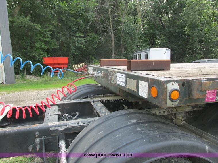 image for item I3835 1998 Specialized XL70LSD drop deck trailer