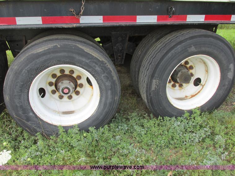 image for item I6194 1994 Aztec curtain side trailer