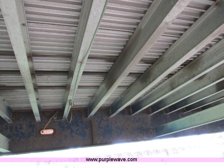 image for item I6194 1994 Aztec curtain side trailer