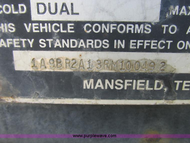 image for item I6194 1994 Aztec curtain side trailer