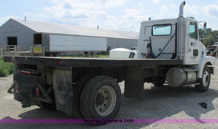 image for item I8962 1998 Volvo WG flatbed truck