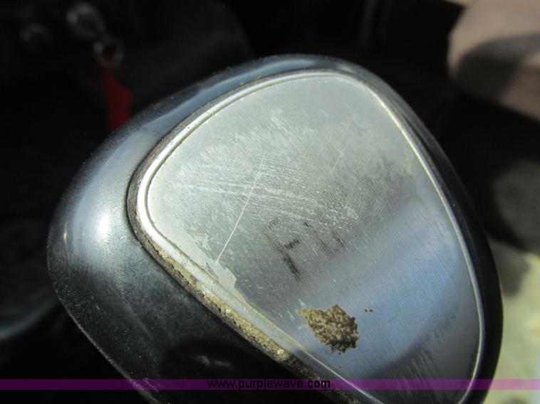 image for item I8962 1998 Volvo WG flatbed truck