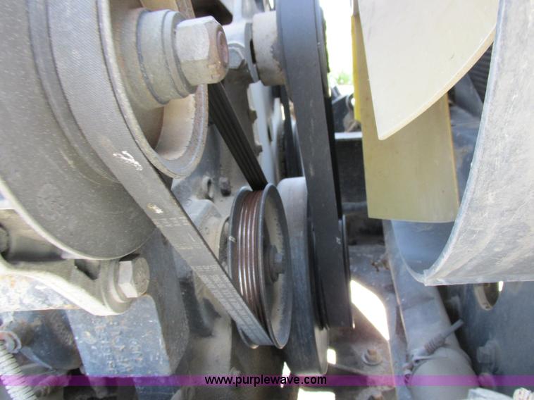 image for item I8962 1998 Volvo WG flatbed truck