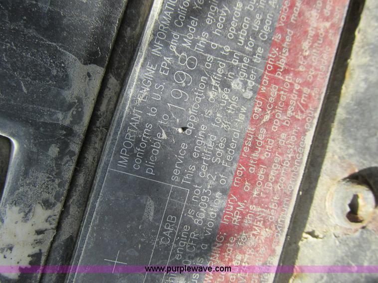 image for item I8962 1998 Volvo WG flatbed truck