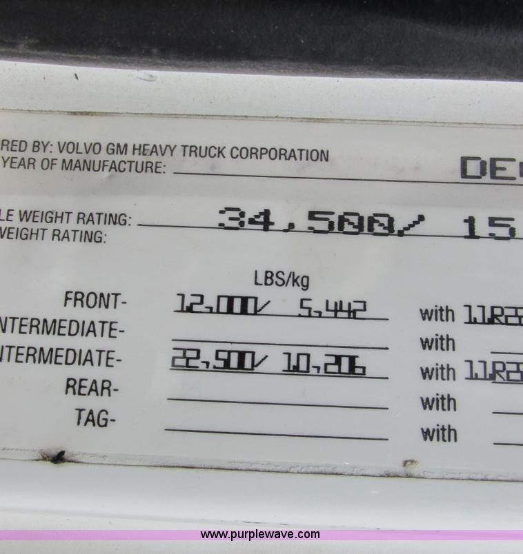 image for item I8962 1998 Volvo WG flatbed truck