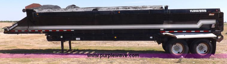 image for item I9074 1992 Flowboy chain bottom trailer