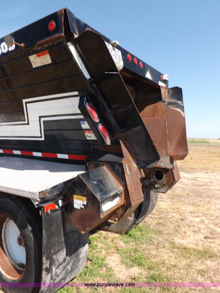 image for item I9074 1992 Flowboy chain bottom trailer