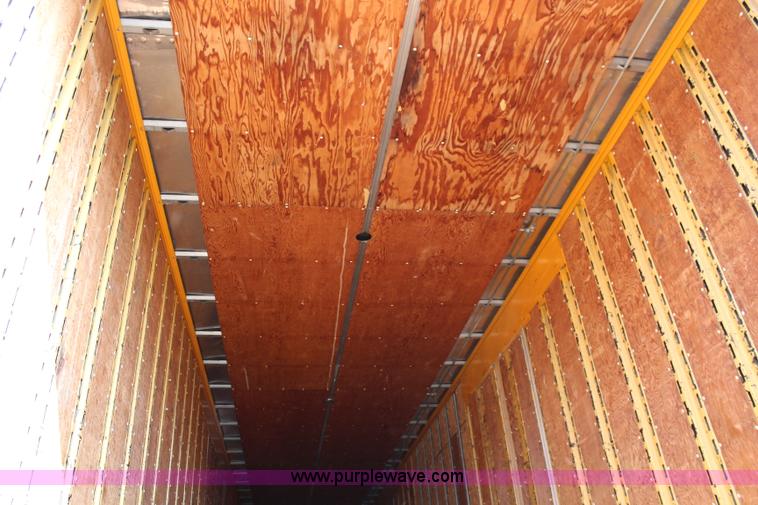 image for item J1123 1985 Kentucky moving van trailer